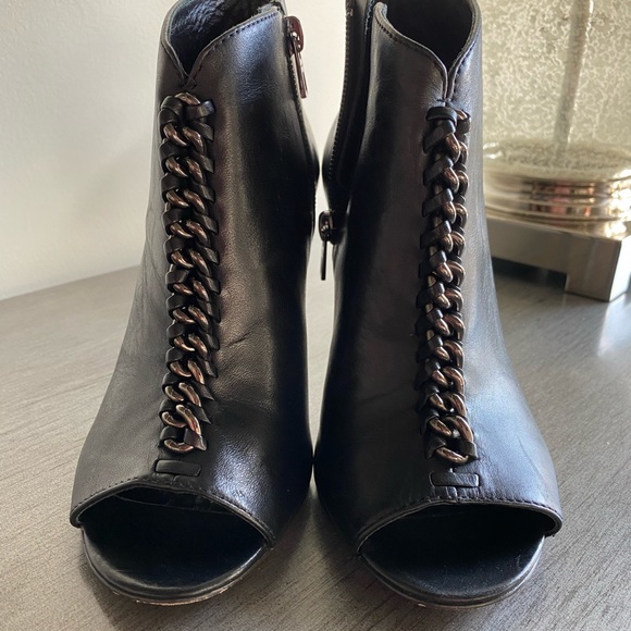 Coach Ollie Soft Shine Calf - Picture 2 of 5